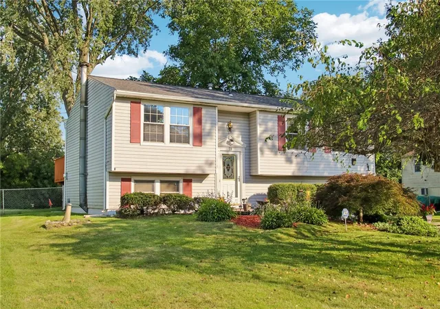 Photo 2 of Sale Pending at 59 Hay Market Rd, Rochester, NY 14624 | MLS# R1706820 | Listing updated on 2026-08-25