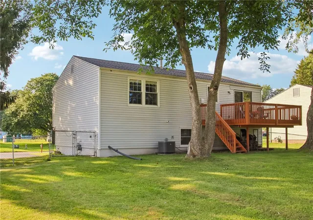Photo 4 of Sale Pending at 59 Hay Market Rd, Rochester, NY 14624 | MLS# R1706820 | Listing updated on 2026-08-25