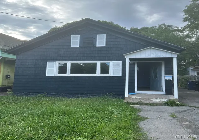 Photo 1 of Sale Pending at 115 Douglas St, Syracuse, NY 13203 | MLS# S1706388 | Listing updated on 2026-09-01