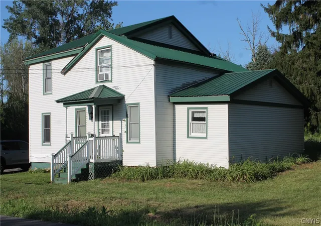 Photo 3 of Sale Pending at 9204 Bonta Brg Rd, Jordan, NY 13080 | MLS# S1707846 | Listing updated on 2026-08-22