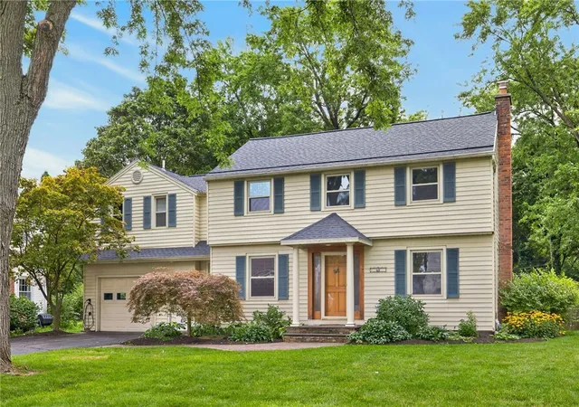 Photo 1 of Sale Pending at 40 Evandale Rd, Rochester, NY 14618 | MLS# R1707569 | Listing updated on 2026-08-28