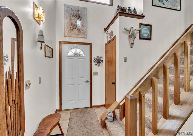 Photo 3 of Sale Pending at 136 Northwood Dr, Depew, NY 14043 | MLS# B1707126 | Listing updated on 2026-08-31