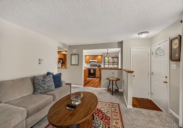 Photo 3 of Sale Pending at 31 George Dr, Buffalo, NY 14224 | MLS# B1706368 | Listing updated on 2026-08-28
