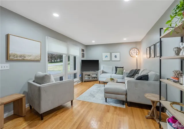 Photo 4 of Sale Pending at 107 Sylvan Way, Camillus, NY 13031 | MLS# S1704866 | Listing updated on 2026-08-25