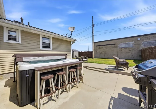 Photo 2 of Sale Pending at 85 Lemoine Ave, Buffalo, NY 14227 | MLS# B1707753 | Listing updated on 2026-08-29