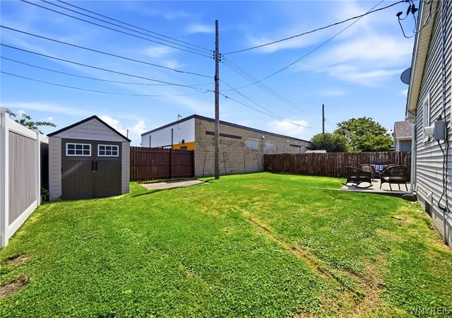 Photo 4 of Sale Pending at 85 Lemoine Ave, Buffalo, NY 14227 | MLS# B1707753 | Listing updated on 2026-08-29
