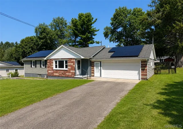 Photo 1 of Single family home for sale at 6727 Hillcroft Dr, Boston, NY 14025 | MLS# B1707727 | Listing updated on 2026-09-15