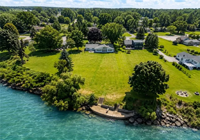 Photo 1 of Sale Pending at 447 Ontario Dr, Ontario, NY 14519 | MLS# R1705564 | Listing updated on 2026-09-03
