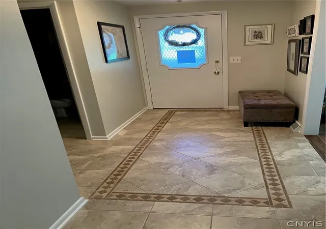 Photo 3 of Single family home for sale at 7376 Farmstead Rd, Liverpool, NY 13088 | MLS# S1707813 | Listing updated on 2026-09-14