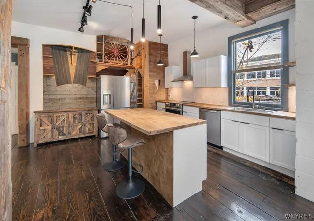 Listing Photo 5 - Condo for sale in building located at 17 Walnut St, Cooperstown, NY 12047