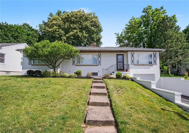 Photo 1 of Sale Pending at 60 Longcroft Rd, Rochester, NY 14609 | MLS# R1708050 | Listing updated on 2026-09-08