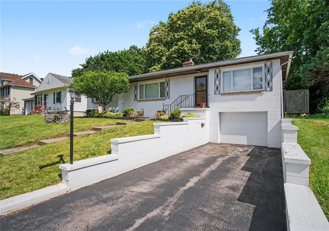 Photo 3 of Sale Pending at 60 Longcroft Rd, Rochester, NY 14609 | MLS# R1708050 | Listing updated on 2026-09-08