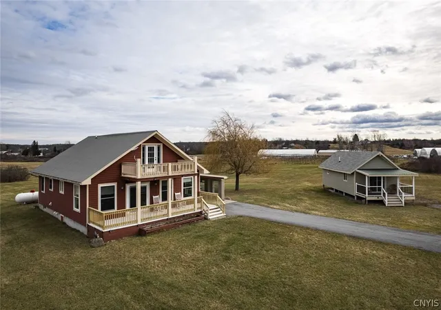 Photo 1 of Single family home for sale at 16820 May Irwin Rd, Clayton, NY 13624 | MLS# S1706685 | Listing updated on 2026-08-18
