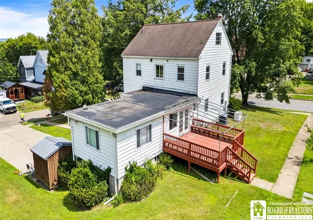 Photo 3 of Single family home for sale at 299 Falconer St, Jamestown, NY 14701 | MLS# R1706984 | Listing updated on 2026-08-23