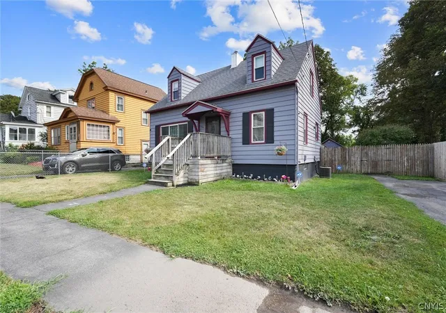 Photo 2 of Sale Pending at 300 Clarence Ave, Syracuse, NY 13205 | MLS# S1706612 | Listing updated on 2026-08-25