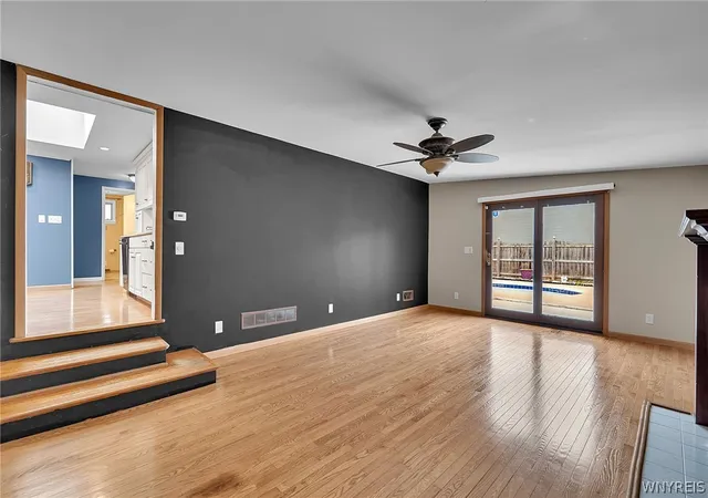 Photo 3 of Single family home for sale at 120 Nantucket Dr E, Buffalo, NY 14225 | MLS# B1707976 | Listing updated on 2026-09-12