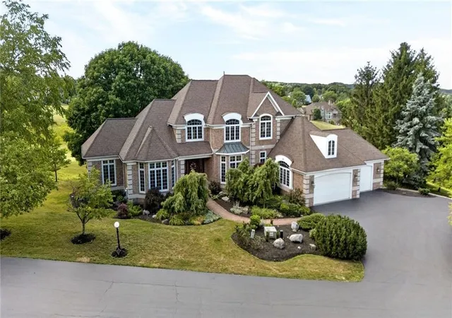 Single family home for sale at 20 Moraine Point, Victor, NY 14564 | MLS# R1708146