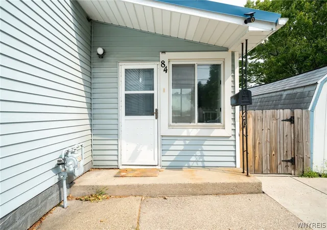 Photo 3 of Sale Pending at 84 Chapel Ave, Buffalo, NY 14225 | MLS# B1708143 | Listing updated on 2026-08-28