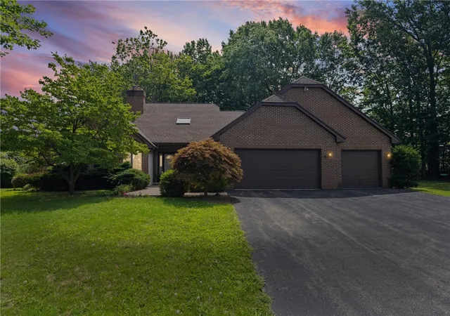 Photo 2 of Sale Pending at 345 Stafford Way, Rochester, NY 14626 | MLS# R1703848 | Listing updated on 2026-08-28