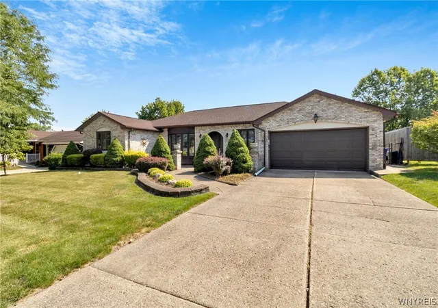 Photo 2 of Sale Pending at 111 Windmill Rd, Buffalo, NY 14218 | MLS# B1708070 | Listing updated on 2026-08-26