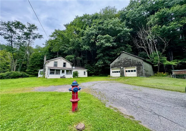 Photo 3 of Single family home for sale at 59 Bixby St, Bainbridge, NY 13733 | MLS# R1708209 | Listing updated on 2026-08-19