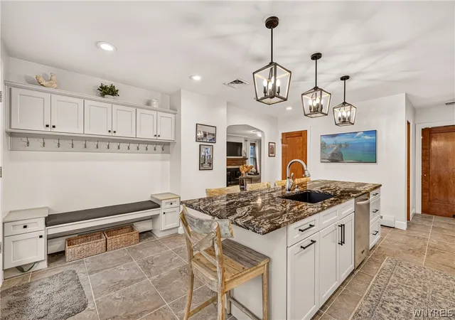 Photo 4 of Sale Pending at 212 Brantwood Rd, Buffalo, NY 14226 | MLS# B1708047 | Listing updated on 2026-09-01