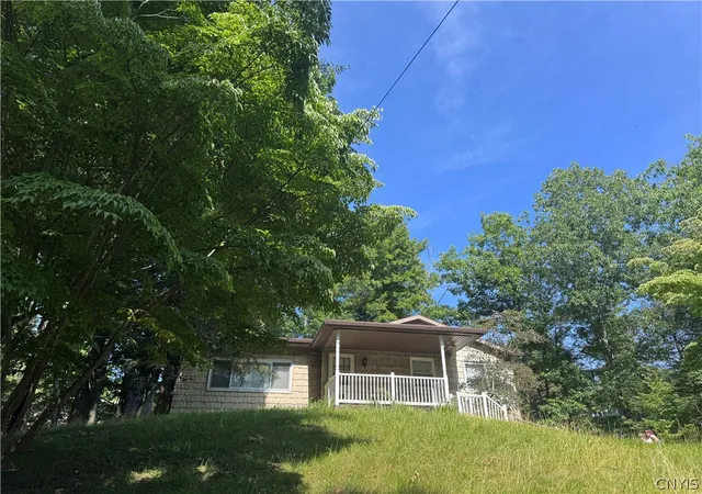 Photo 3 of Sale Pending at 2116 W Hamton Rd, Binghamton, NY 13903 | MLS# S1708247 | Listing updated on 2026-08-24