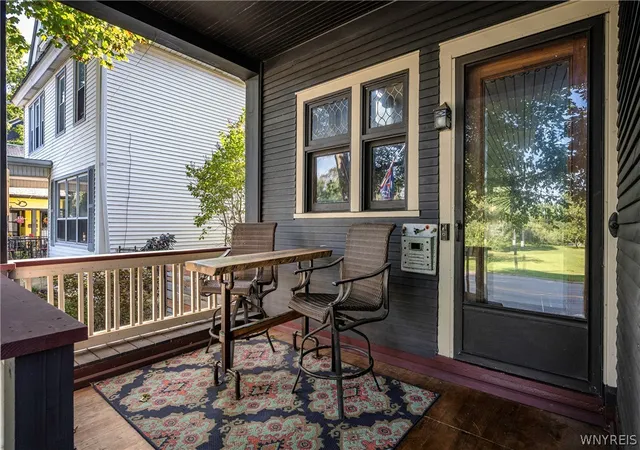 Photo 3 of Single family home for sale at 21 Parkside Ave, Buffalo, NY 14214 | MLS# B1708126 | Listing updated on 2026-09-10