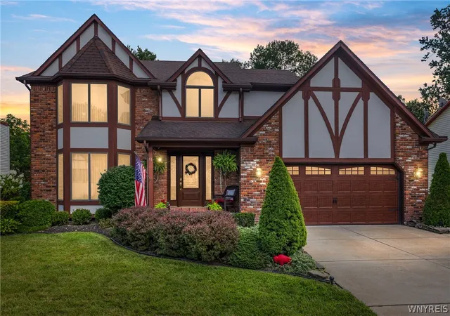 Photo 2 of Sale Pending at 41 Mission Dr, East Amherst, NY 14051 | MLS# B1707985 | Listing updated on 2026-09-14