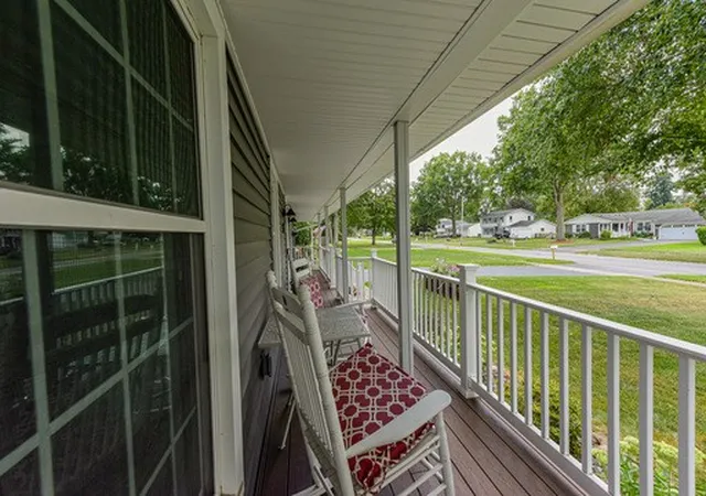 Photo 4 of Sale Pending at 28 Stallion Cir, Rochester, NY 14626 | MLS# R1708258 | Listing updated on 2026-08-28