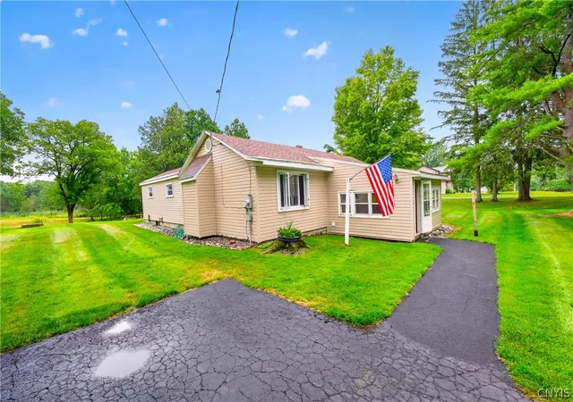 Photo 4 of Single family home for sale at 7638 Tannery Rd, Rome, NY 13440 | MLS# S1705708 | Listing updated on 2026-08-29