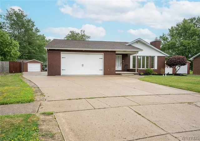 Photo 2 of Sale Pending at 45 Pinewood Dr, Buffalo, NY 14224 | MLS# B1705387 | Listing updated on 2026-08-26