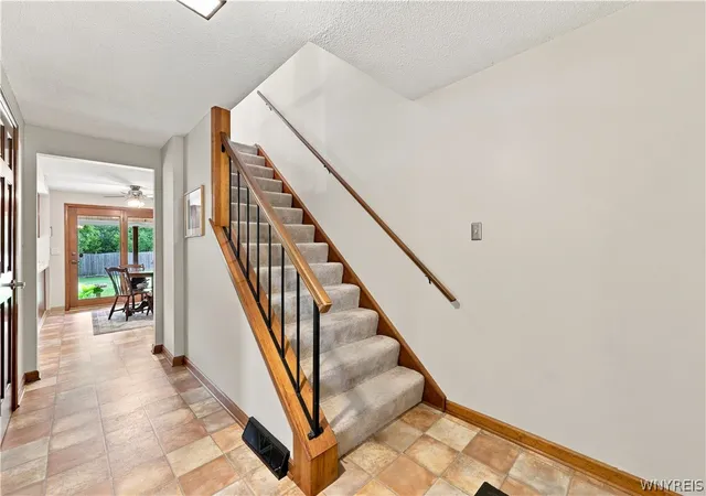 Photo 3 of Sale Pending at 52 Cedar Ridge Dr, Buffalo, NY 14224 | MLS# B1708117 | Listing updated on 2026-08-24