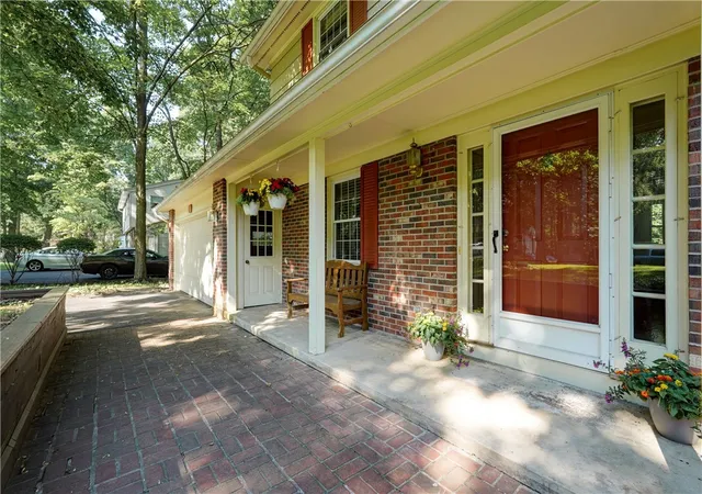 Photo 3 of Sale Pending at 20 Chesham Way, Fairport, NY 14450 | MLS# R1708307 | Listing updated on 2026-09-05