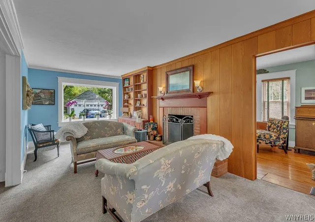 Photo 4 of Sale Pending at 26 Monroe Dr, Buffalo, NY 14221 | MLS# B1707927 | Listing updated on 2026-08-27