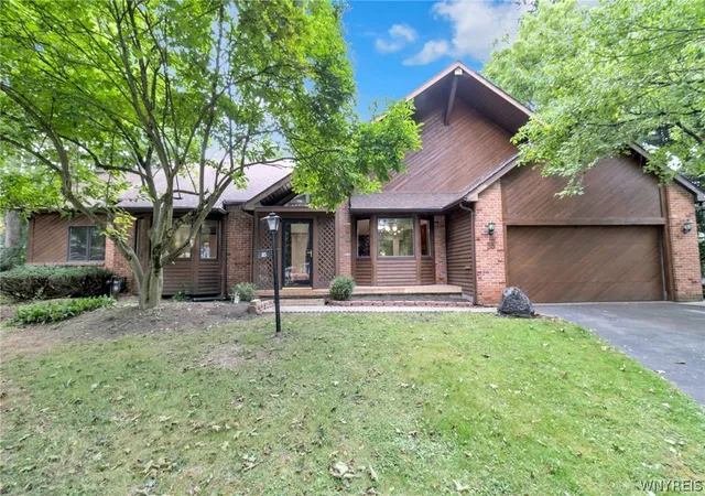 Photo 1 of Sale Pending at 35 High Ct, Buffalo, NY 14226 | MLS# B1703862 | Listing updated on 2026-09-03