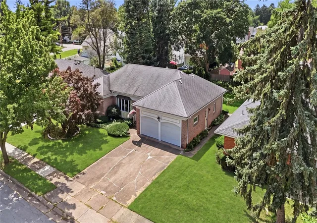 Photo 1 of Sale Pending at 24 Pinecliff Dr, Rochester, NY 14609 | MLS# R1707831 | Listing updated on 2026-08-31