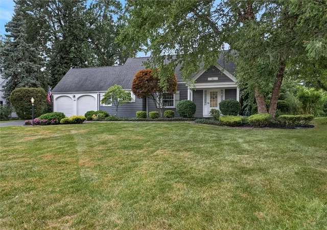 Photo 1 of Sale Pending at 186 Ridgemont Dr, Rochester, NY 14626 | MLS# R1708338 | Listing updated on 2026-08-28