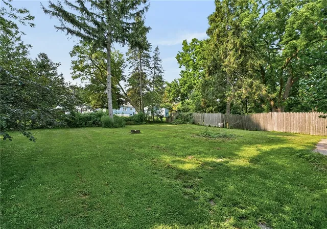 Photo 3 of Sale Pending at 42 Barry St, Brockport, NY 14420 | MLS# R1706254 | Listing updated on 2026-08-27