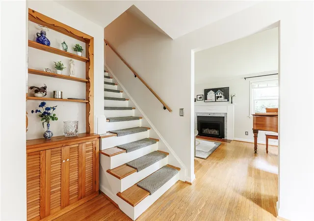 Photo 3 of Single family home for sale at 140 Fairhaven Rd, Rochester, NY 14610 | MLS# R1707643 | Listing updated on 2026-09-14