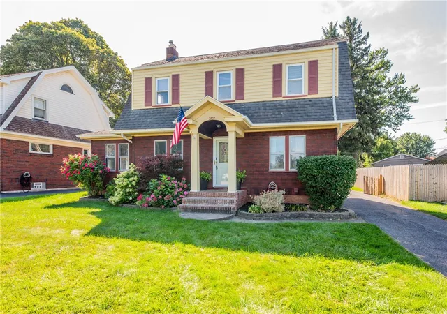 Photo 3 of Sale Pending at 2807 Chili Ave, Rochester, NY 14624 | MLS# R1708172 | Listing updated on 2026-09-01