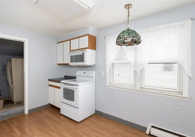 Photo 4 of Sale Pending at 540 Wendel Ave, Buffalo, NY 14223 | MLS# R1708141 | Listing updated on 2026-09-01