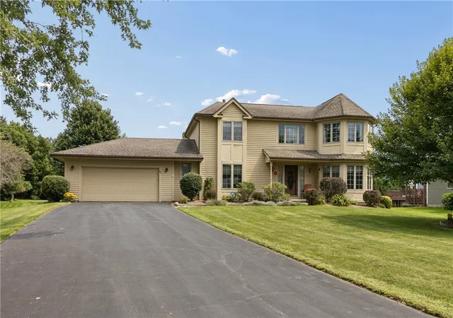 Photo 1 of Sale Pending at 85 Corral Dr, Penfield, NY 14526 | MLS# R1707807 | Listing updated on 2026-09-09