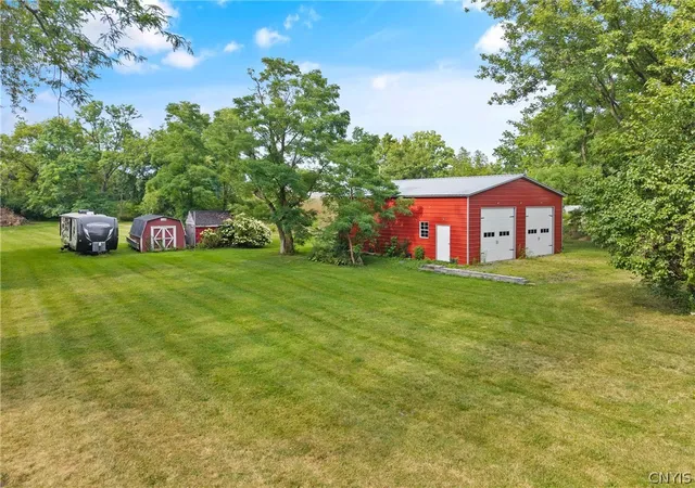 Photo 4 of Single family home for sale at 149 N Main St, Jordan, NY 13080 | MLS# S1708344 | Listing updated on 2026-09-03