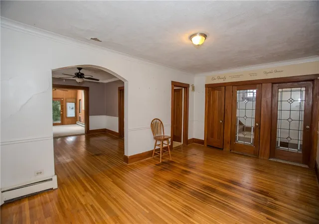 Photo 4 of Sale Pending at 91 Culver Pkwy, Rochester, NY 14609 | MLS# R1708374 | Listing updated on 2026-09-02