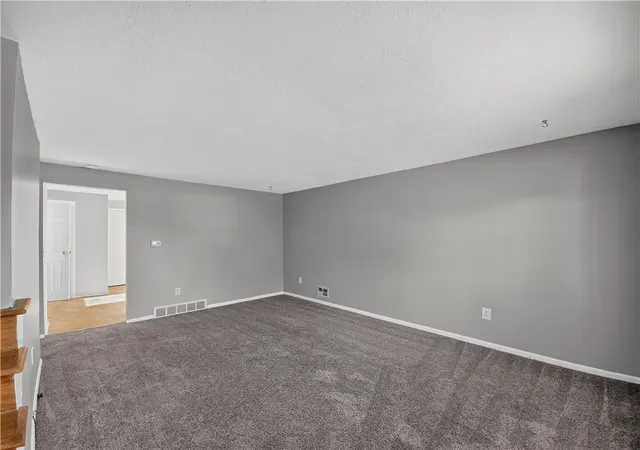 Photo 3 of Sale Pending at 164   166 Albert St, Rochester, NY 14606 | MLS# R1708124 | Listing updated on 2026-08-26