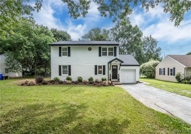 Photo 2 of Sale Pending at 4387 Barton Rd, Clarence, NY 14031 | MLS# B1706866 | Listing updated on 2026-09-14