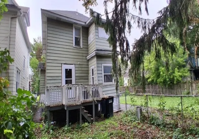 Photo 2 of Single family home for sale at 131 Fernwood Ave, Syracuse, NY 13205 | MLS# R1708342 | Listing updated on 2026-09-13