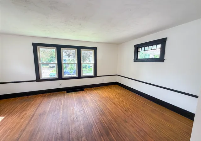 Photo 3 of Sale Pending at 56 Klein St, Rochester, NY 14621 | MLS# R1708326 | Listing updated on 2026-08-26
