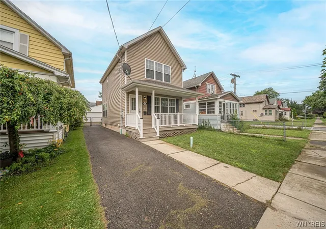 Photo 3 of Sale Pending at 272 Kohler St, Tonawanda, NY 14150 | MLS# B1708375 | Listing updated on 2026-09-22